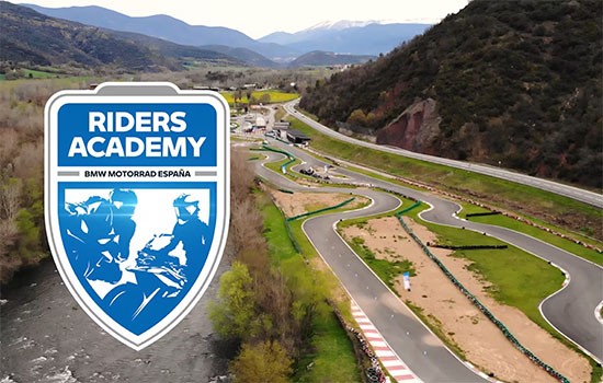 BMW MOTORRAD ACADEMY